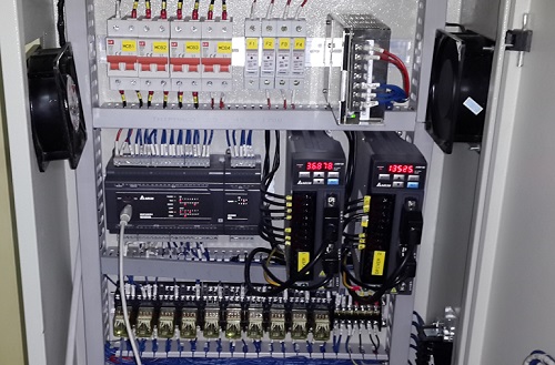 SERVO DELTA CHO MAY CAT